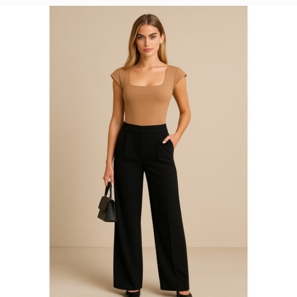 Express Rust Body Contour Top - Picture 2 of 5